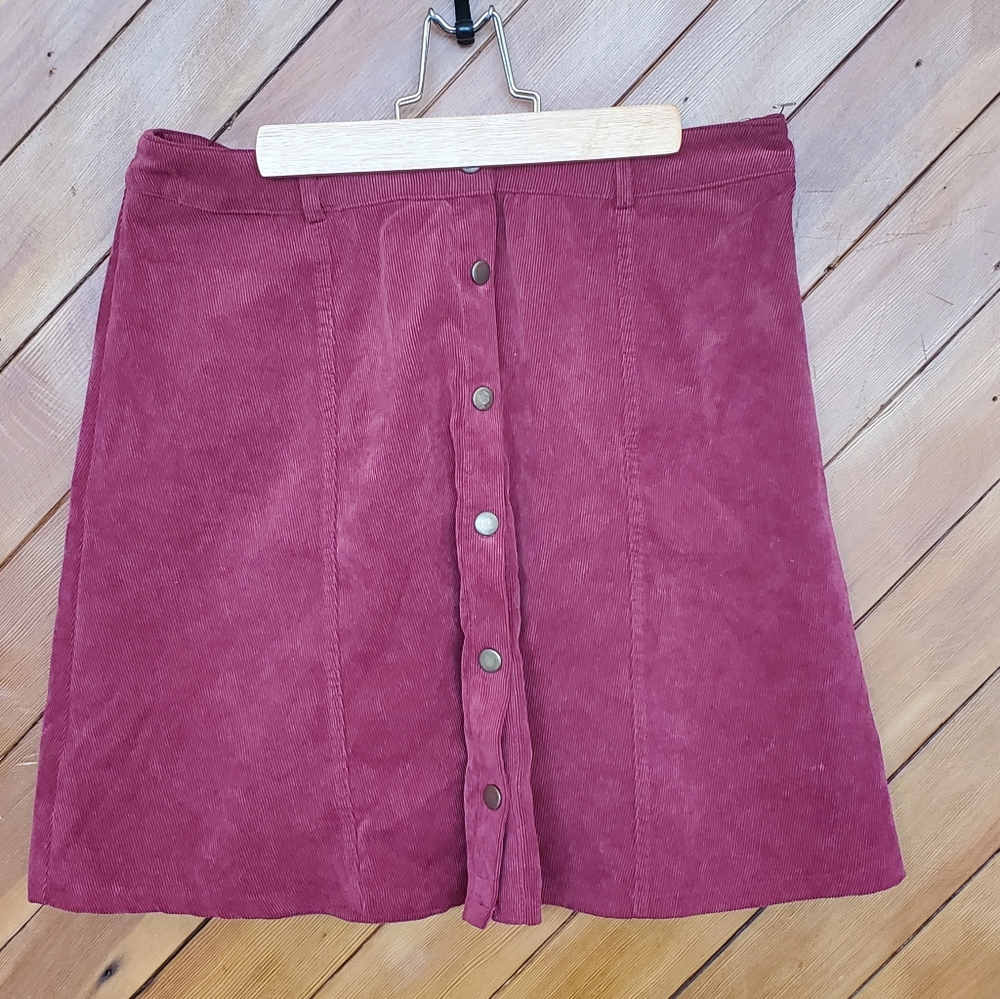 Love Riche Corduroy Snap Skirt